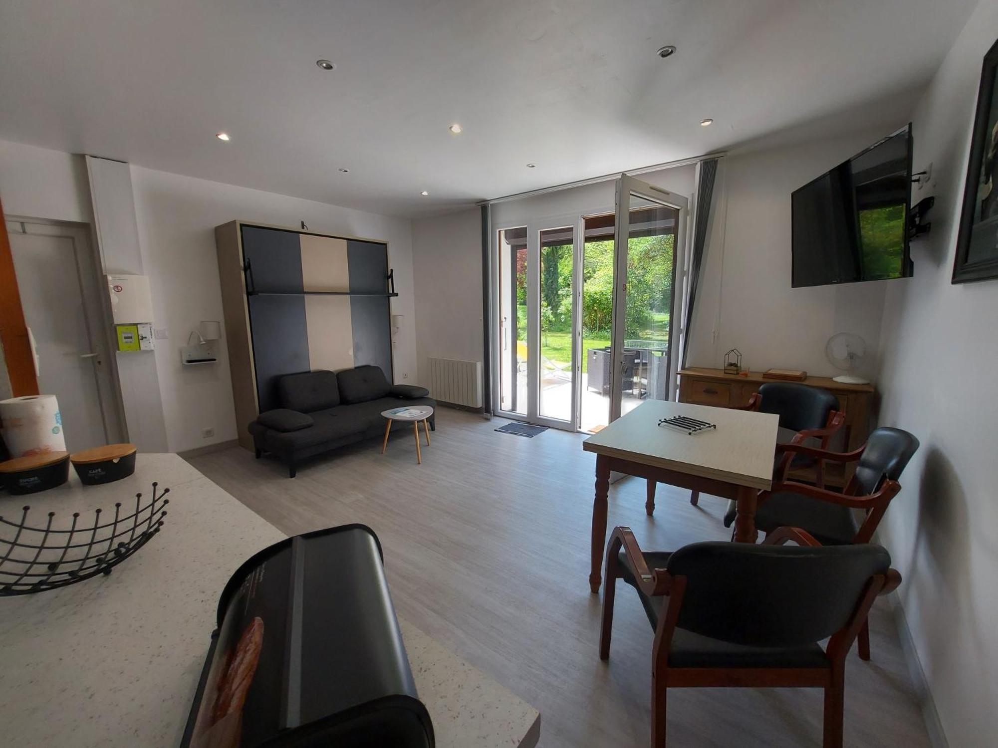 Centre St Jorioz : Charmant Et Spacieux Studio Avec Terrasse Et Jardin Privatif Saint-Jorioz Ngoại thất bức ảnh