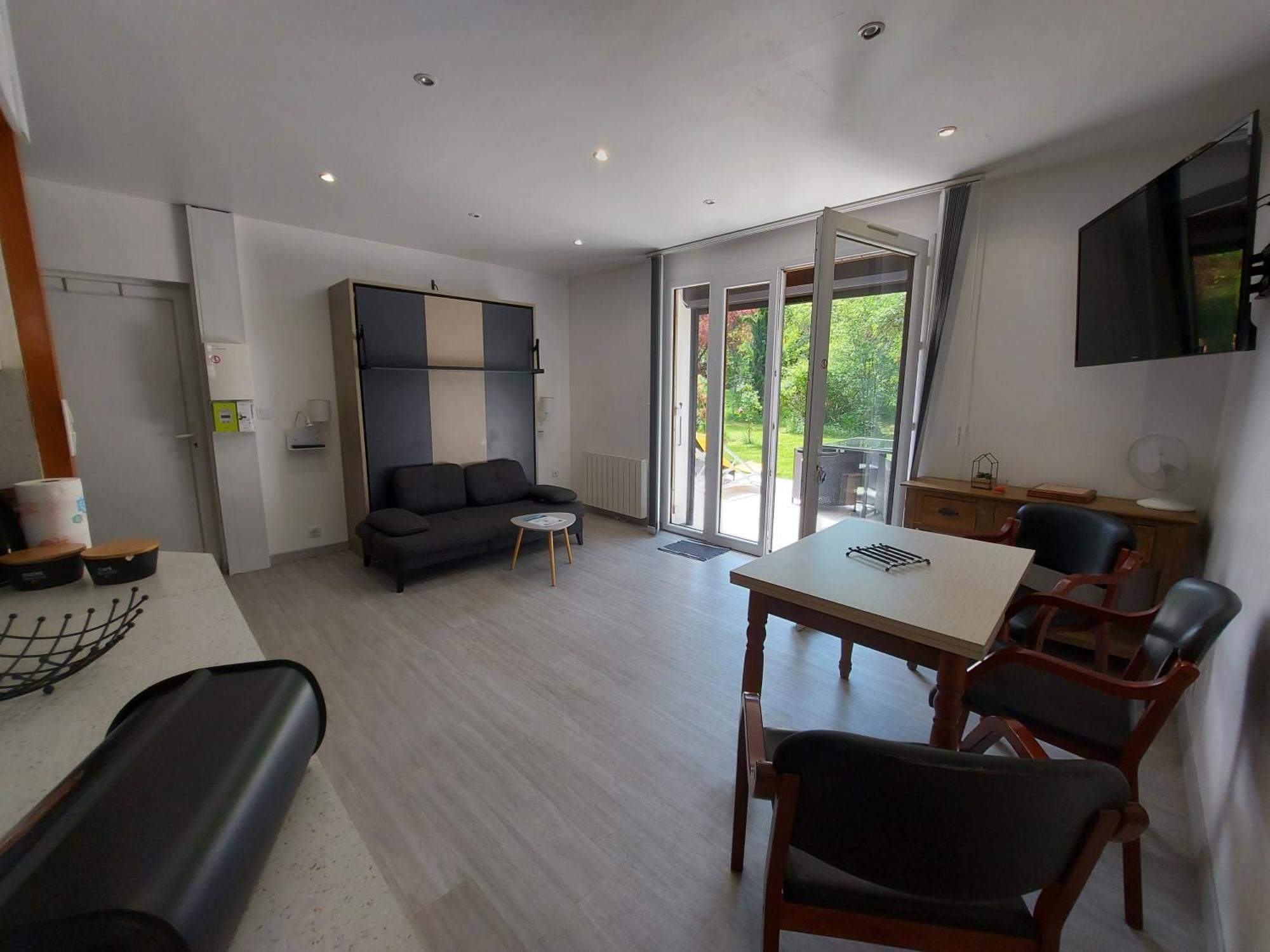 Centre St Jorioz : Charmant Et Spacieux Studio Avec Terrasse Et Jardin Privatif Saint-Jorioz Ngoại thất bức ảnh